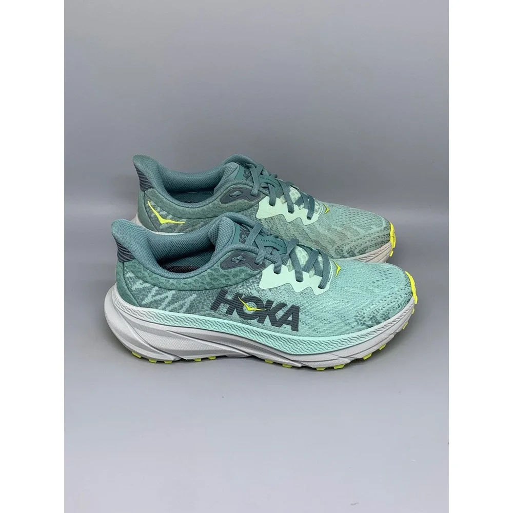 Hoka One Challenger ATR 7 Green Trail Running Shoes Women's Sz 7.5B